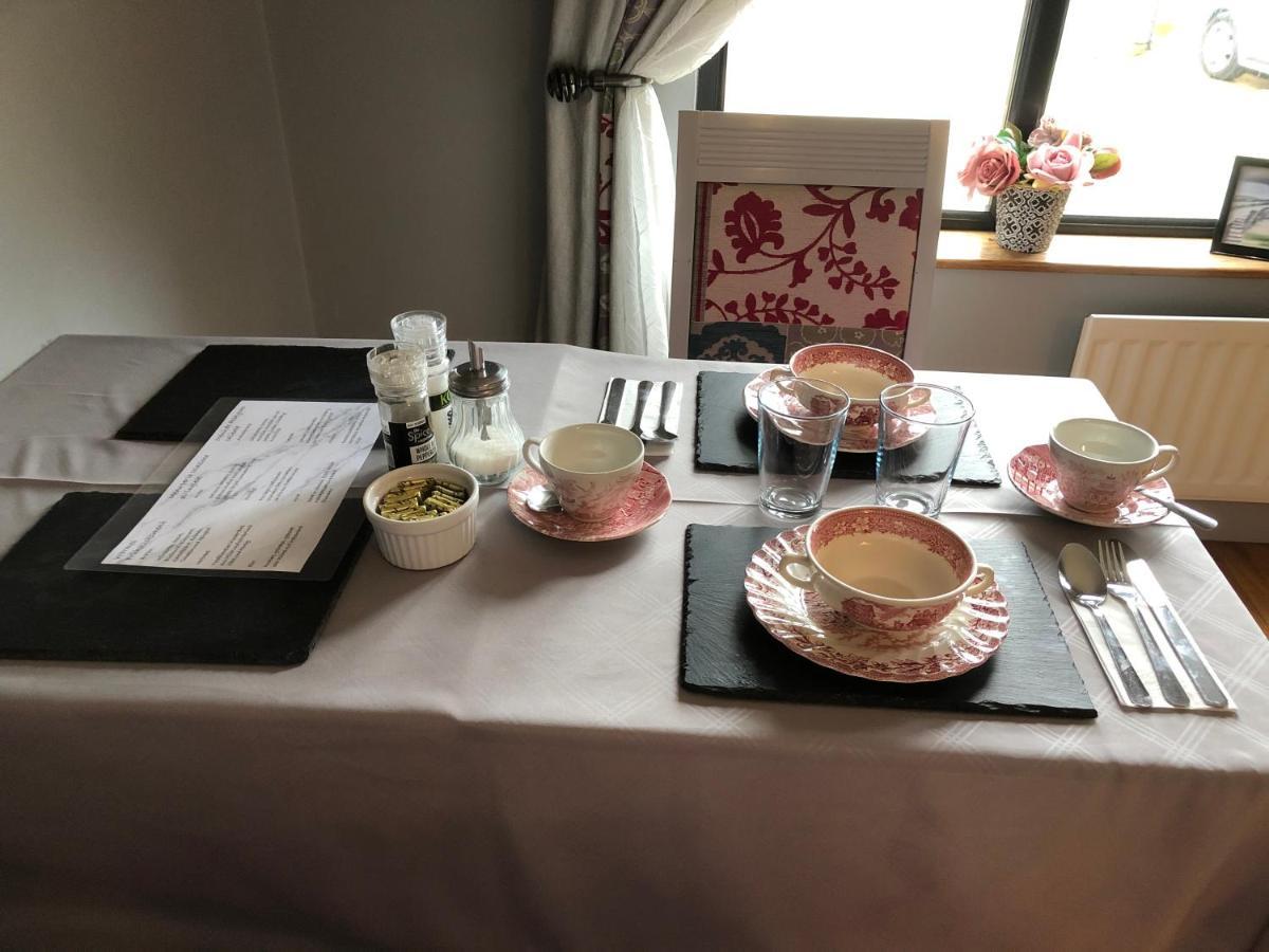 Burnfoot Red Row House Bed & Breakfast エクステリア 写真
